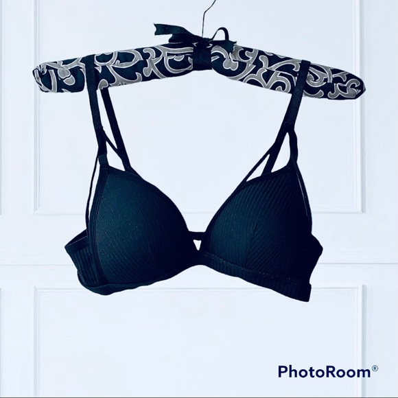 New WIRELESS Cotton Push-up Bra in Black - Picture 4 of 13